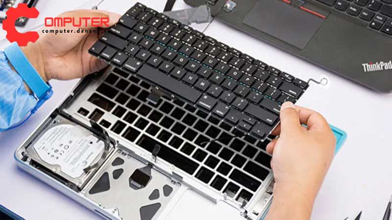 Dich-vu-sua-ban-phim-laptop-uy-tin-tai-da-nang-1